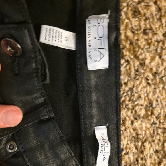 Sofia by Sofia Vergara Men's Dark Bootcut Jeans - Picture 2 of 4